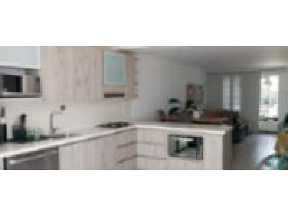 CASA EN VENTA, JARDINES DE LA PRADERA, LA CEJA