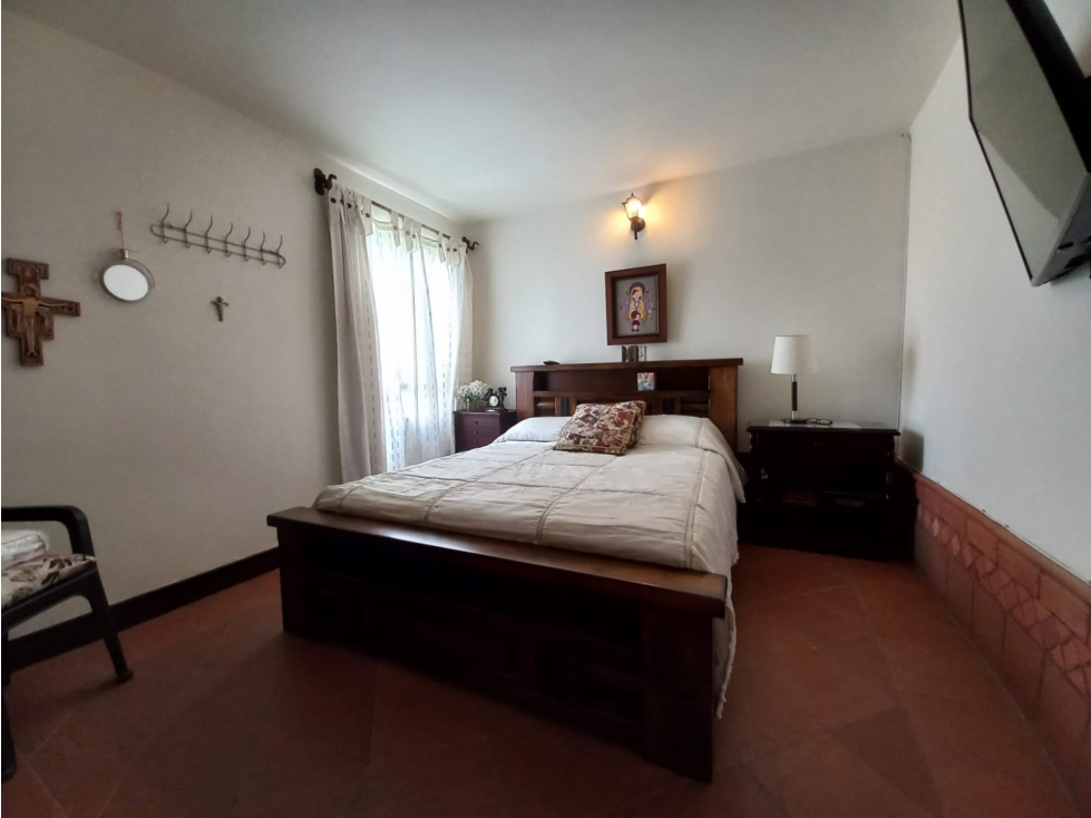 Se vende casa en la parcelación en Gualanday
