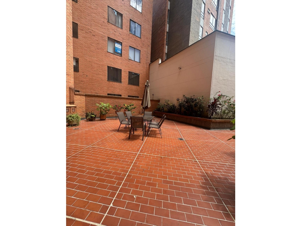 APARTAMENTO SECTOR LAURELES