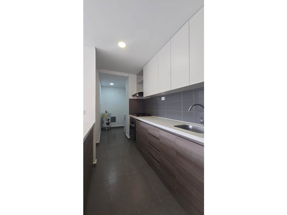APARTAMENTO EN VENTA, ENTRE VERDES, EL RETIRO