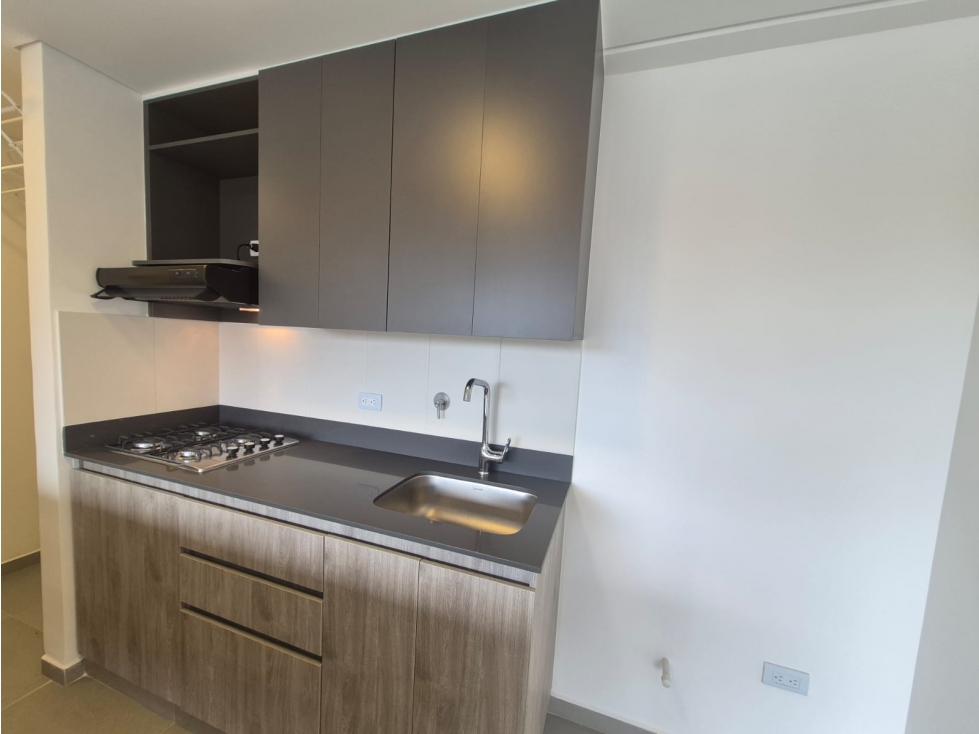 Se vende Apartamento en el piso 8 ubicado en la unidad Cámbulo — foto 3