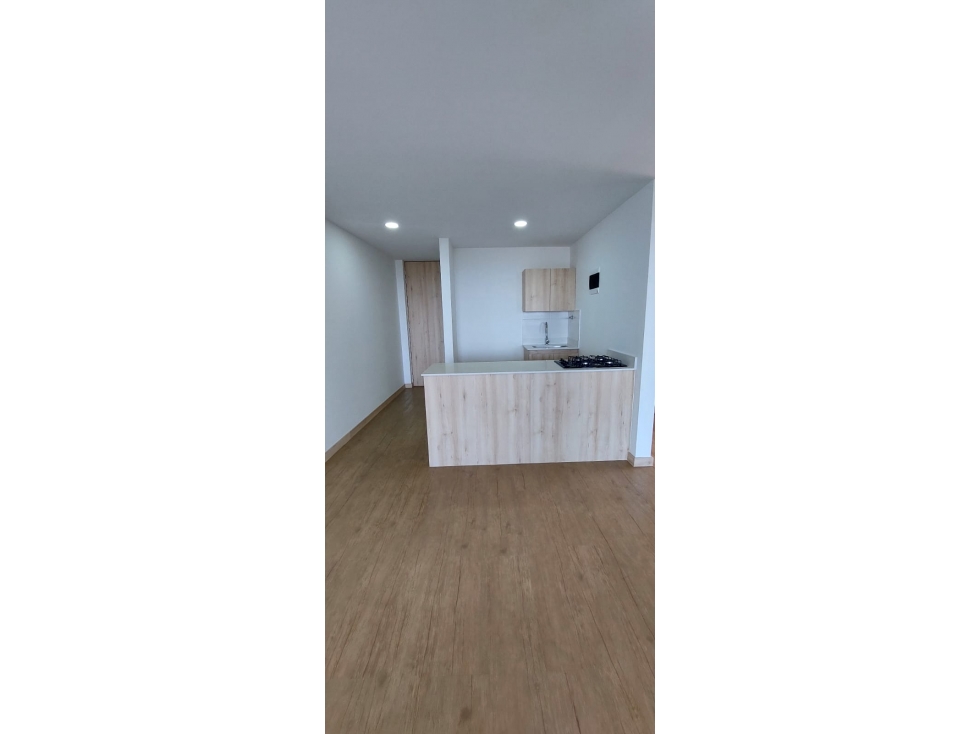 SE VENDE APARTAMENTO EN ALCARAVANES,MARINILLA — foto 4
