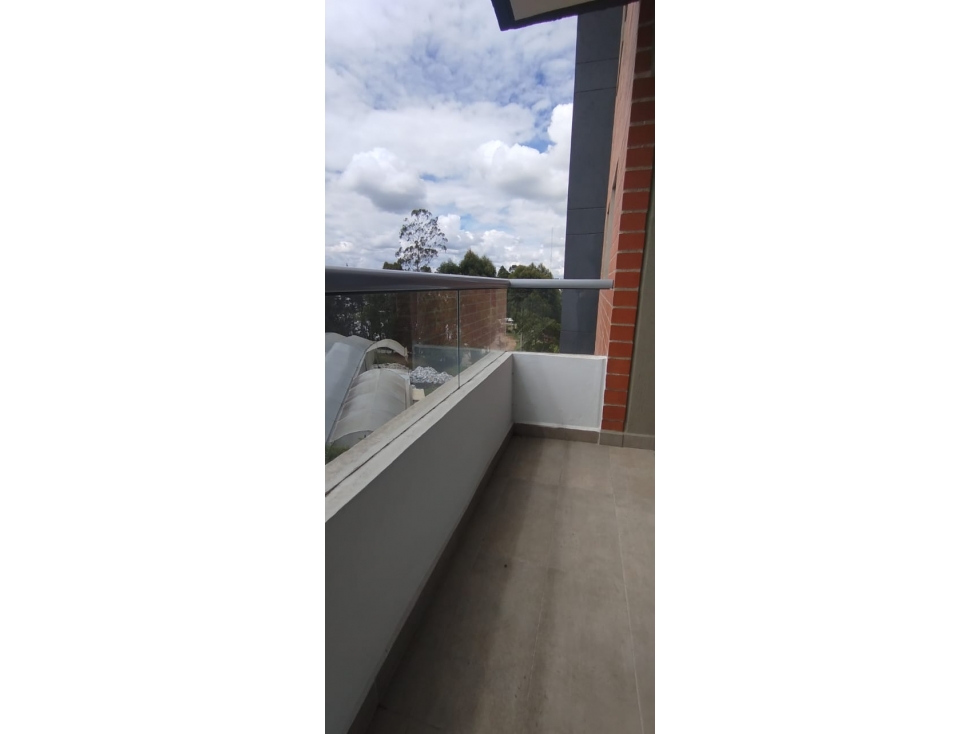 APARTAMENTO EN VENTA, COLINAS DE ALCARAVANEZ, MARINILLA — foto 2
