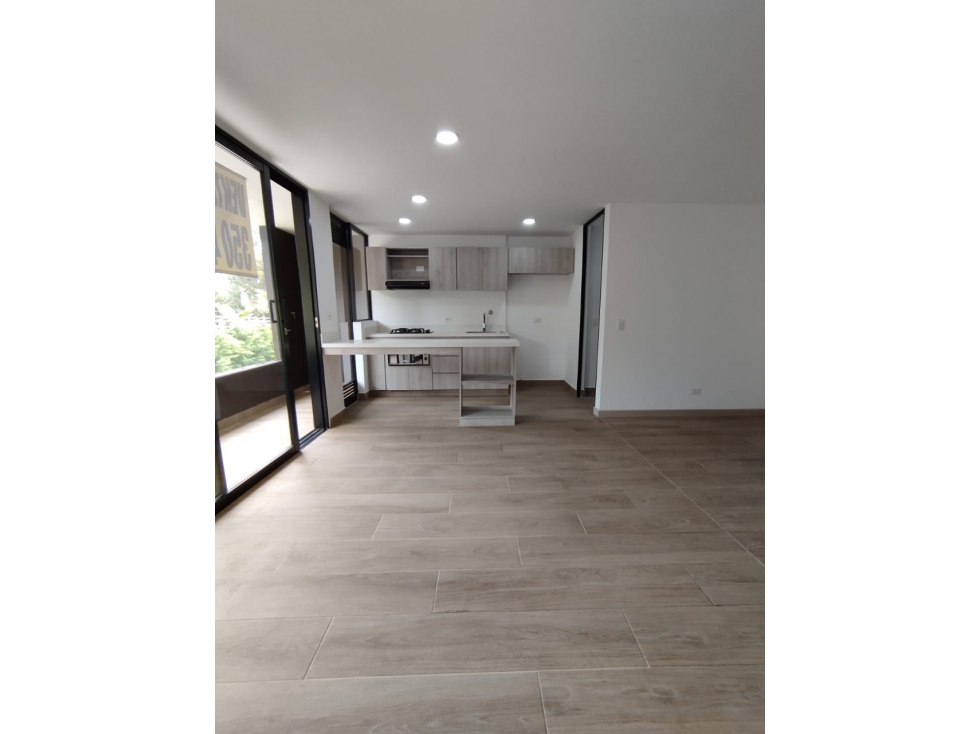 APARTAMENTO EN VERTA, CITADELA, EL RETIRO — foto 2