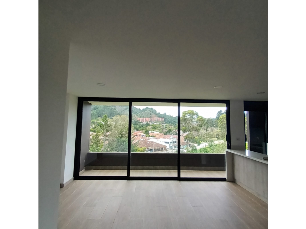 APARTAMENTO EN VENTA, RESERVAS DEL RETIRO — foto 2