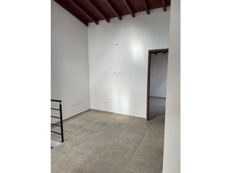 SE VENDE CASA EN CIUDAD JARDIN EN LA CEJA. — foto 2