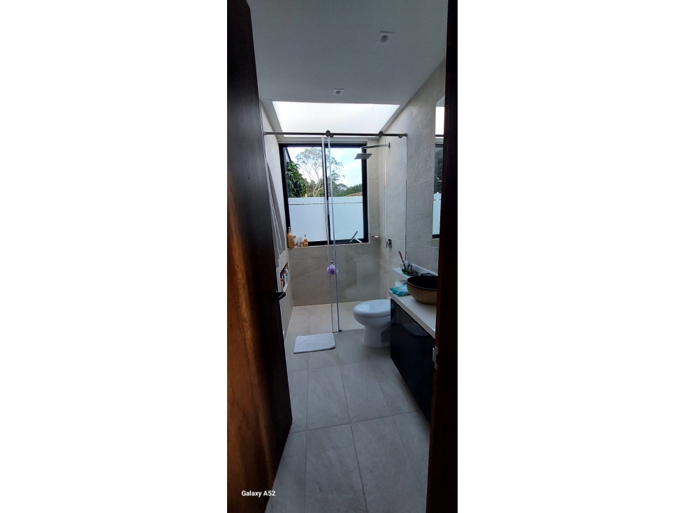 SE VENDE FINCA EN UNIDAD CERRADA EN LLANOGRANDE — foto 2