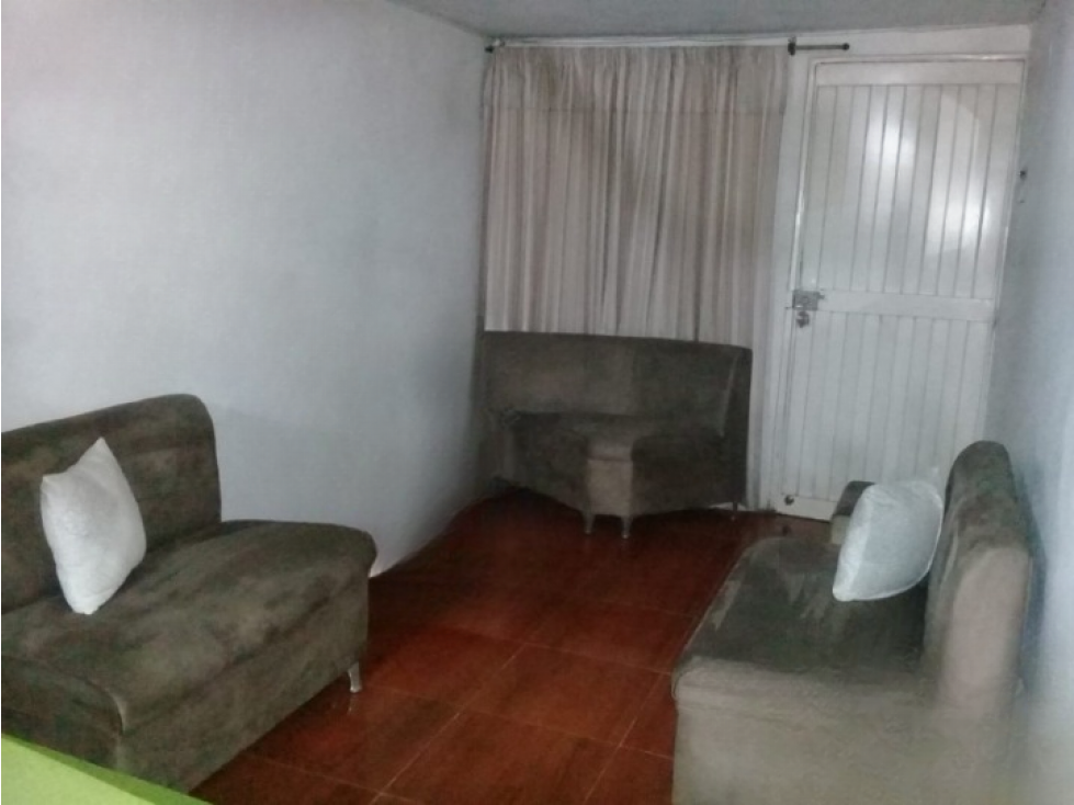 SE VENDE CASA EN BELLO — foto 2