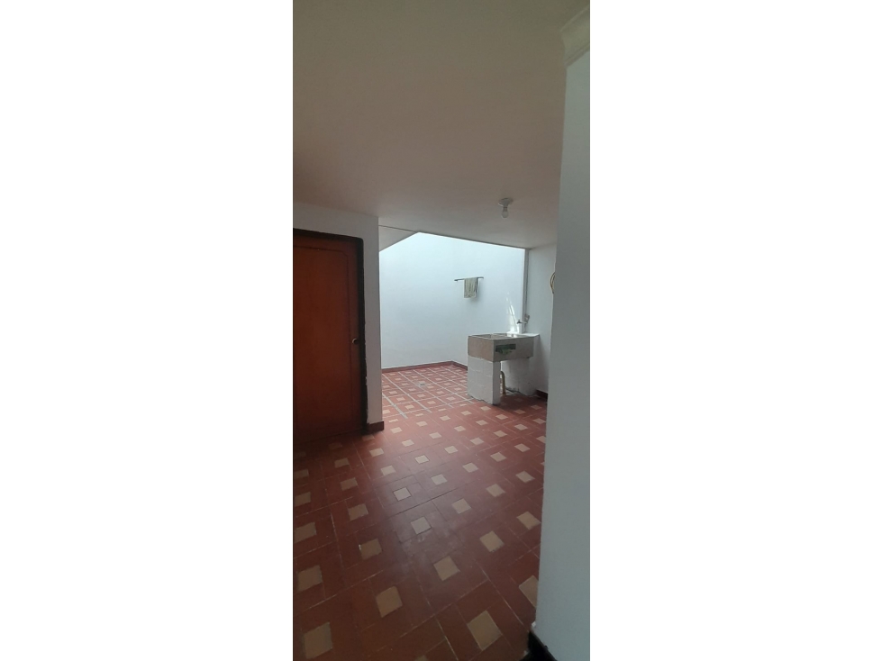 SE VENDE CASA SECTOR LA ALMAEDA EN EL PORVENIR,RIONEGRO — foto 2