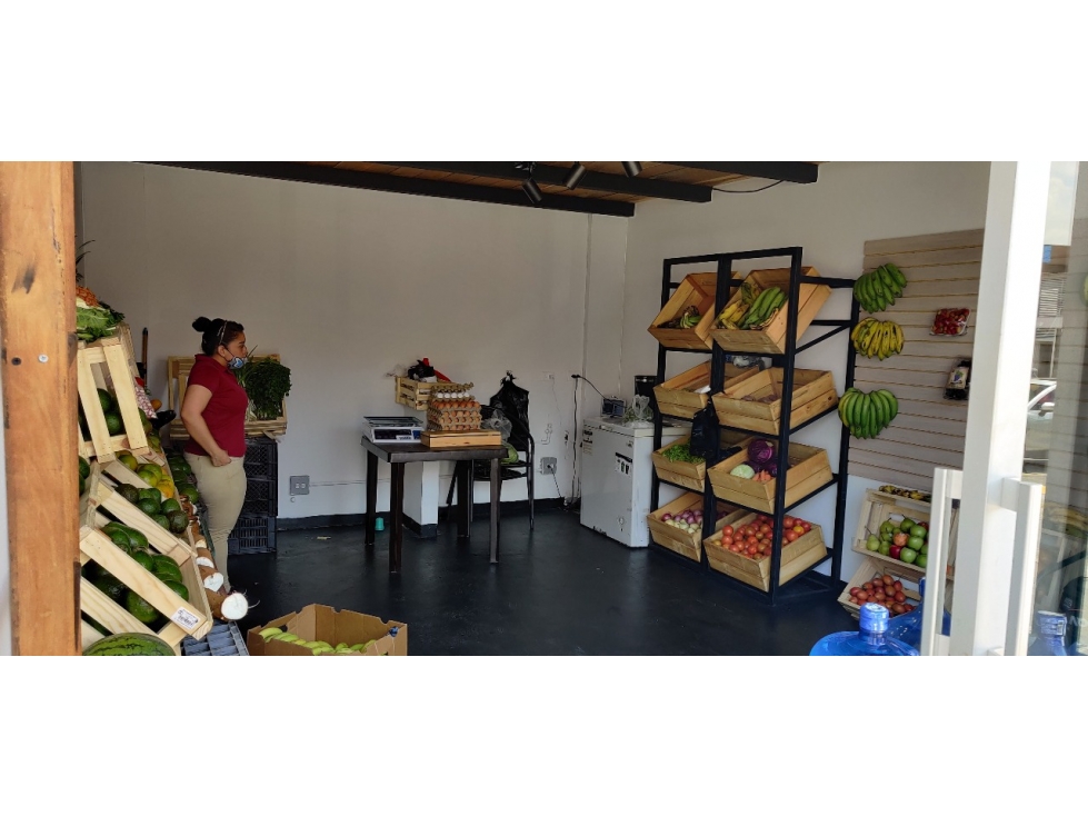 LOCAL DISPONIBLE EN VENTA MALL PIETRASANTA — foto 4