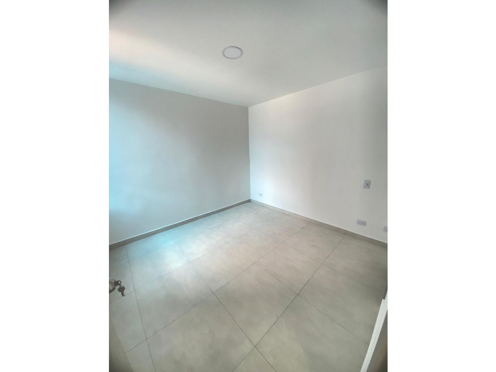 APARTAMENTO EN VENTA, LORIENT, LA CEJA — foto 2