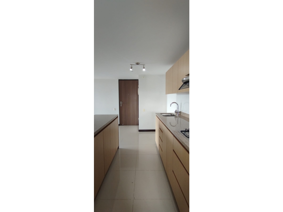 Se vende apartamento de 79.28m2 en unidad cerrada en Rionegro — foto 3