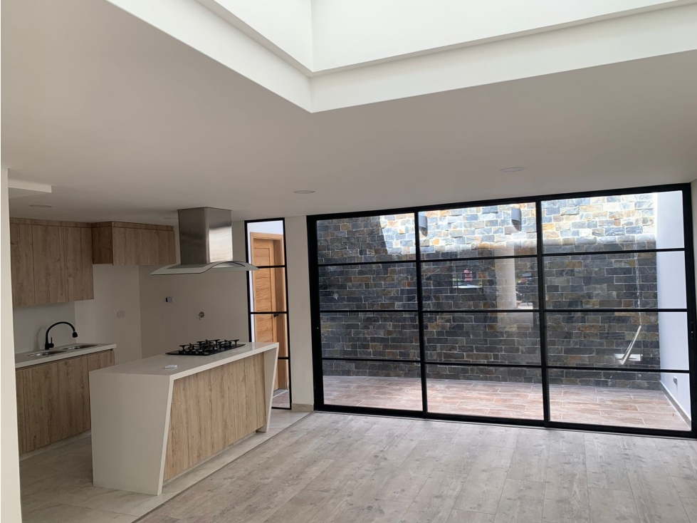 CASA EN VENTA, JARDINES DE LA COLOMBIERE, LA CEJA — foto 4