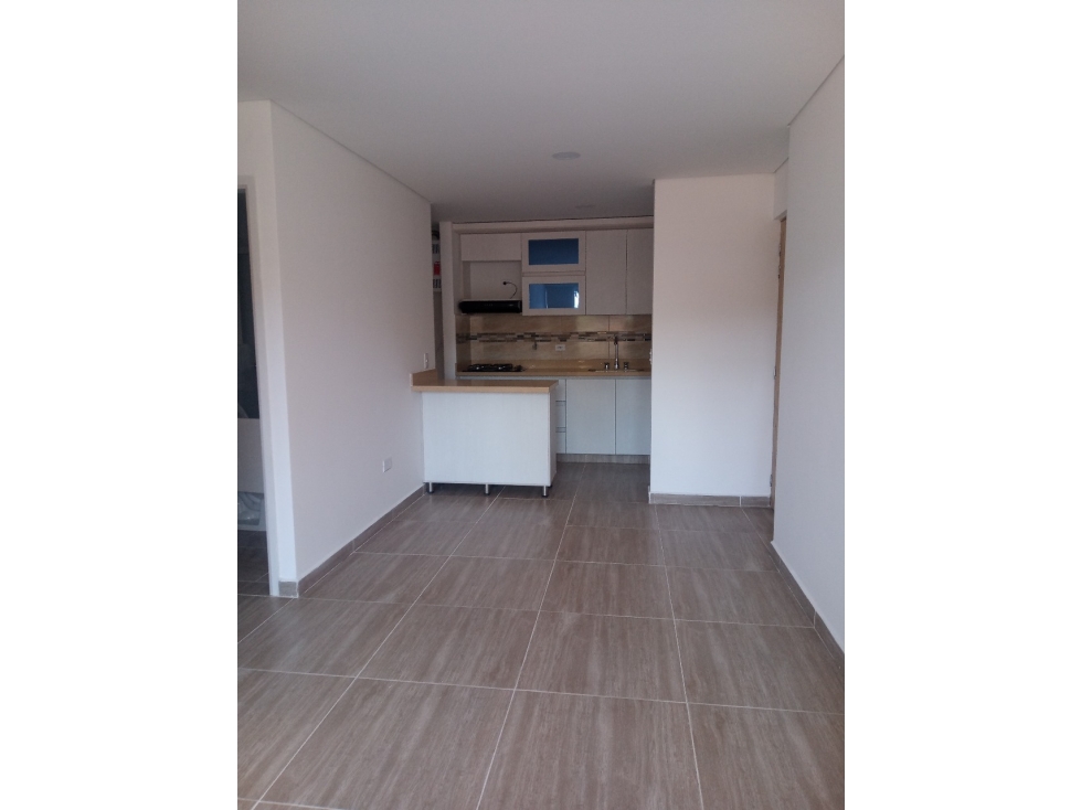 SE VENDE APARTAMENTO,EN RIONEGRO,EDIFICIO TORREON LOS LAURELES — foto 4
