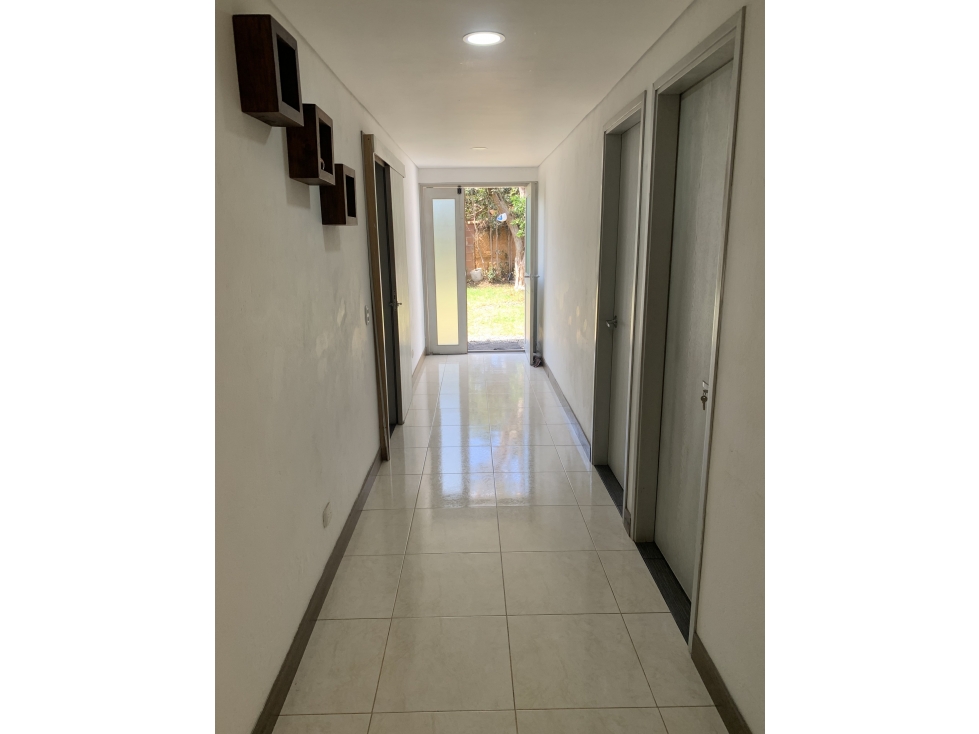 SE VENDE CASA CON LOCAL EN SECTOR CENTRO DE LA CEJA — foto 3