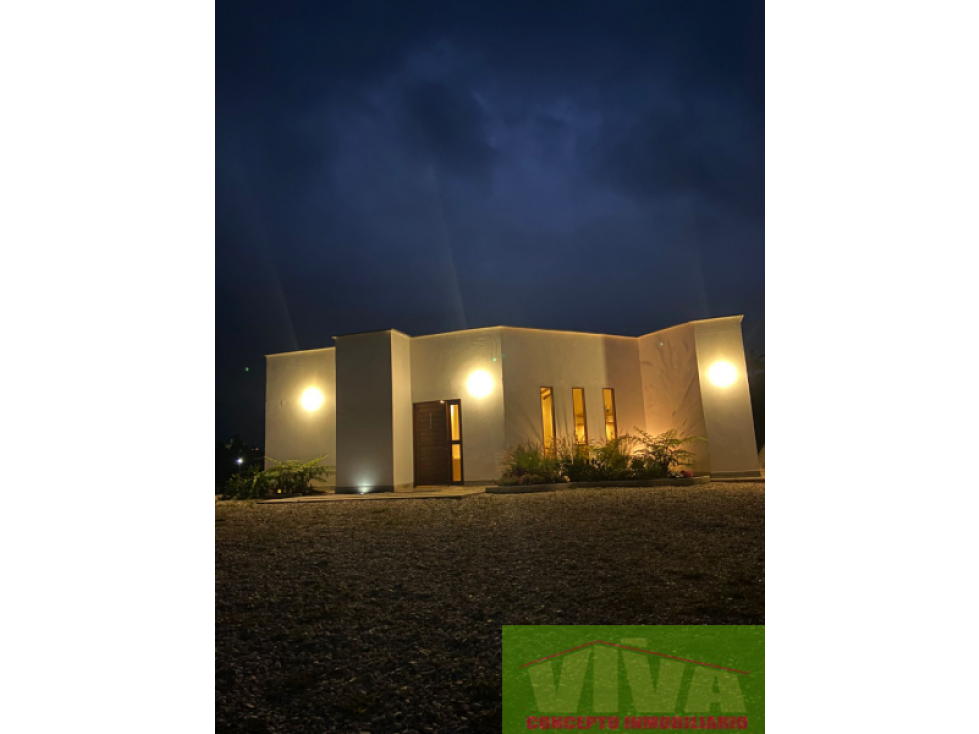 SE VENDE FINCA EN VEREDA MAMPUESTO,RIONEGRO