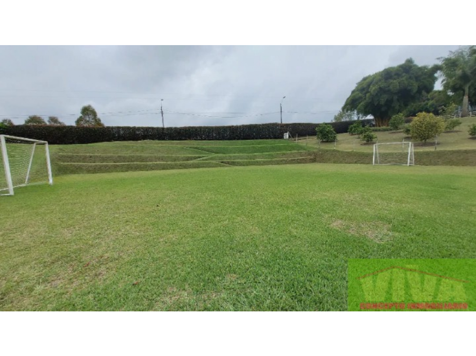 SE VENDE FINCA EN VEREDA RANCHERIAS,RIONEGRO