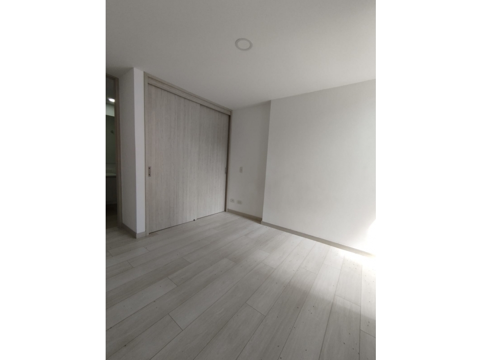 SE VENDE APARTAMENTO EN SECTOR RESERVAS DEL RETIRO, EL RETIRO — foto 3