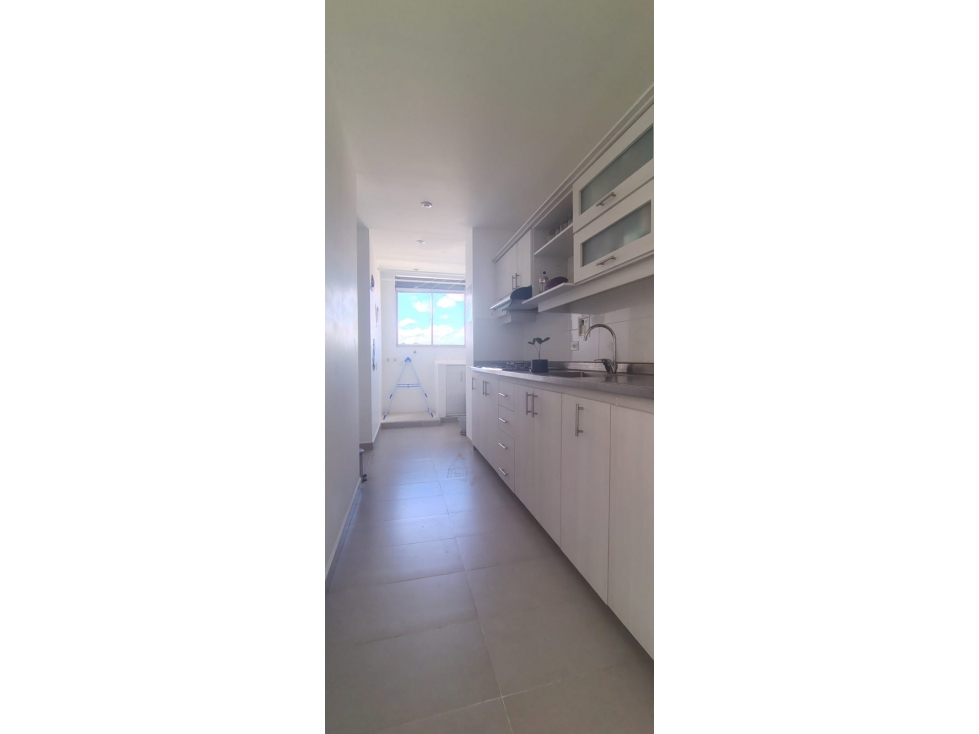 Se vende apartamento de 85m2 en San Antonio de Pereira — foto 2