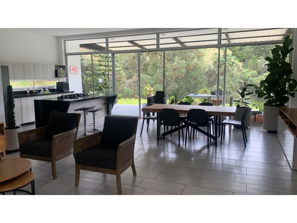 SE VENDE CASA EN CONDOMINIO NEOMA,GUARNE. - 4