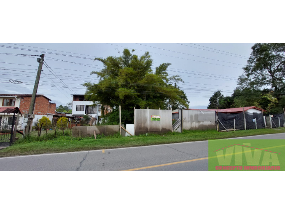 SE VENDE LOTE EN CIMARRONAS,RIONEGRO