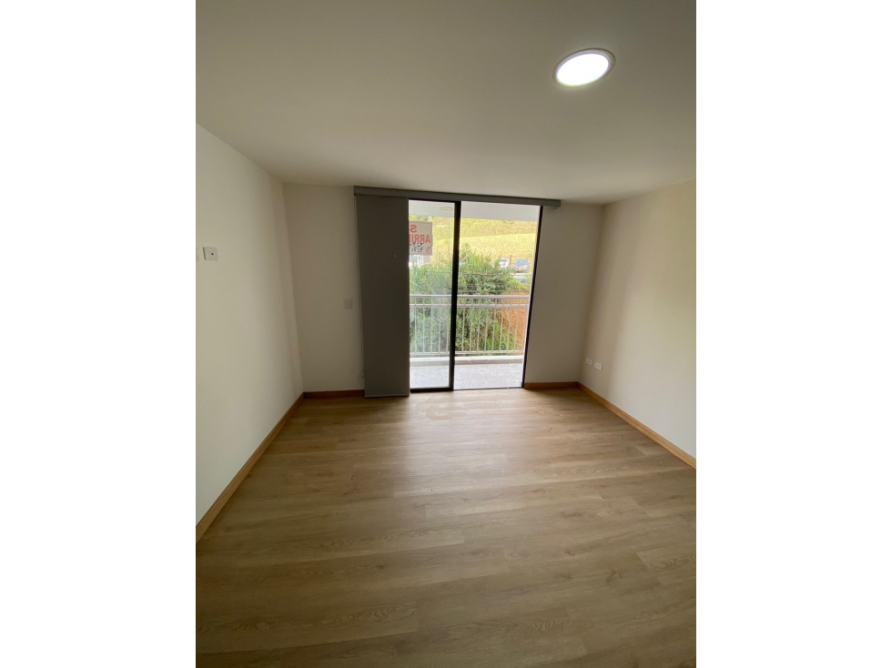 APARTAMETO EN VENTA, GREEN GARDEN, EL RETIRO — foto 2