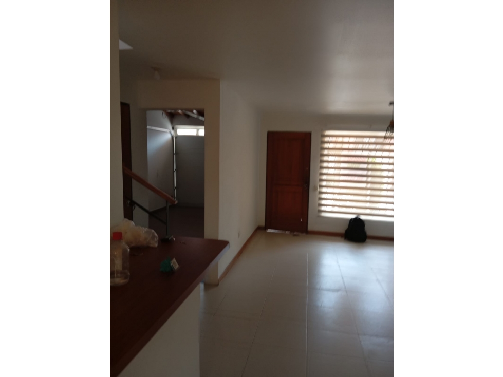 Se arrienda casa ubicada en unidada abierta — foto 4