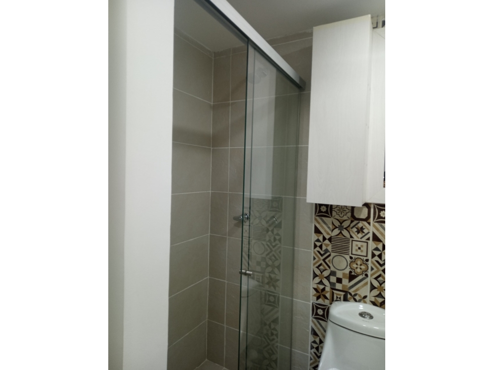 SE VENDE APARTAMENTO,EN RIONEGRO,EDIFICIO TORREON LOS LAURELES — foto 6