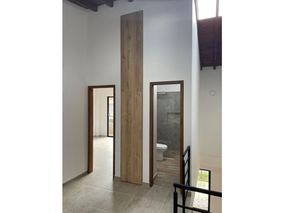 SE VENDE CASA EN CIUDAD JARDIN EN LA CEJA. — foto 5