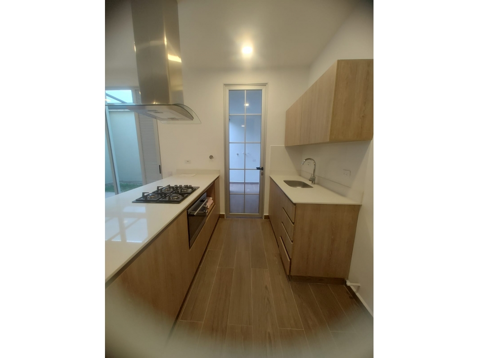 SE VENDE CASA EN LAS AFUERAS DE LA CEJA — foto 5