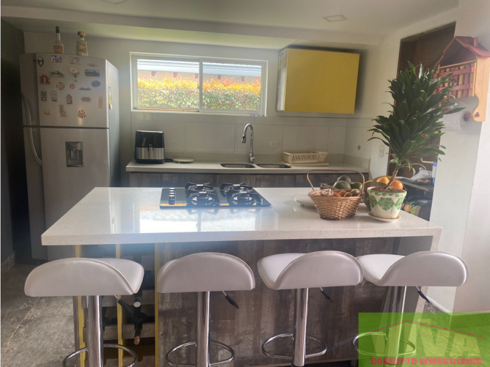 SE VENDE CASA EN ALCARAVANES, MARINILLA - 5