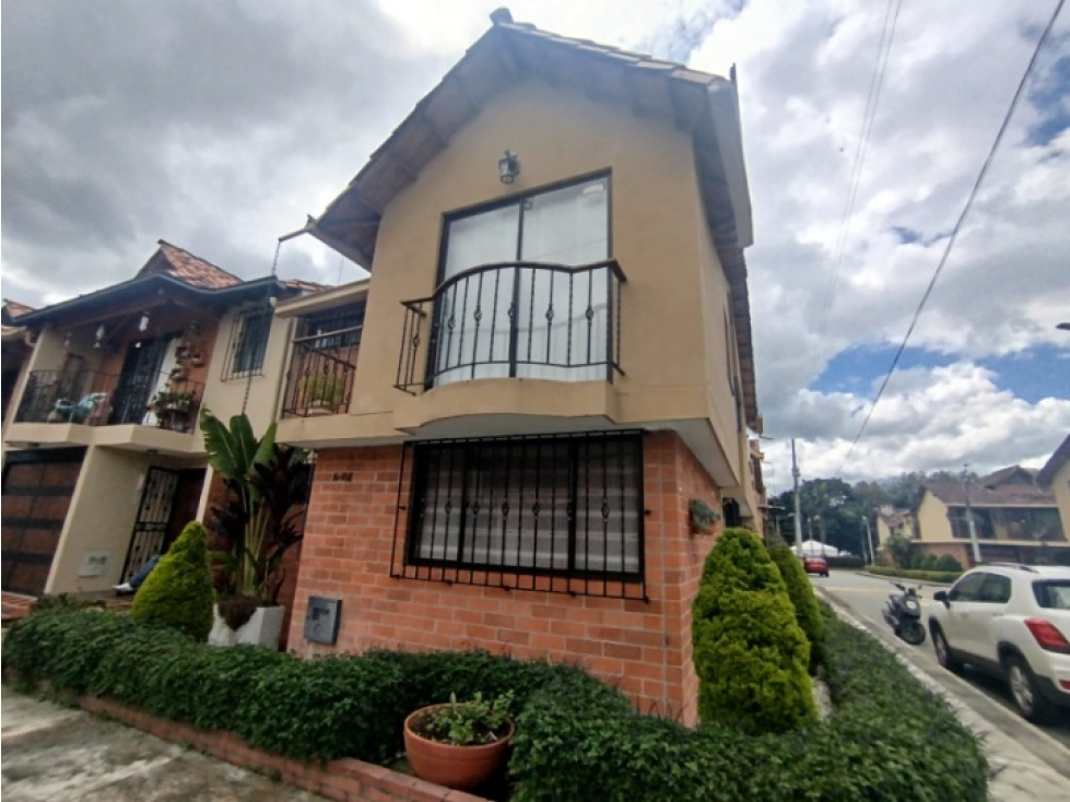 CASA EN VENTA, SAN BARTOLO, RIONEGRO