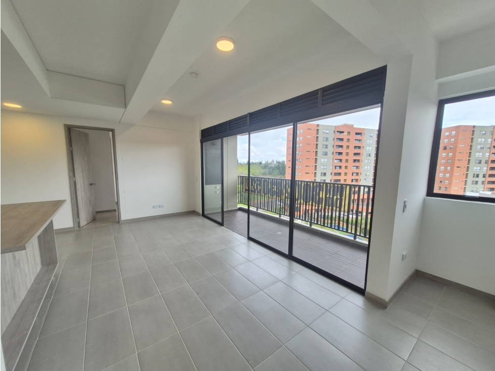 Se vende Apartamento en el piso 8 ubicado en la unidad Cámbulo — foto 4