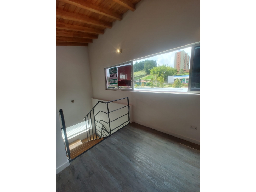 CASA DE 3 PISOS LOTUS — foto 6