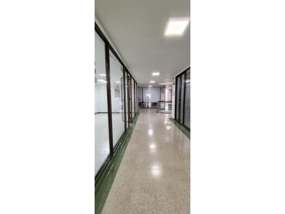 LOCAL EN VENTA, CENTRO, RIONEGRO - 1
