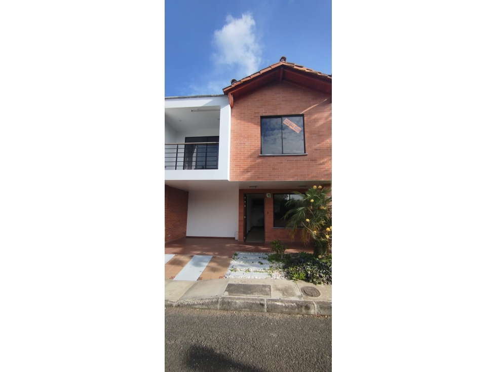 CASA EN VENTA, PIEDRA VERDE, LA CEJA — foto 4