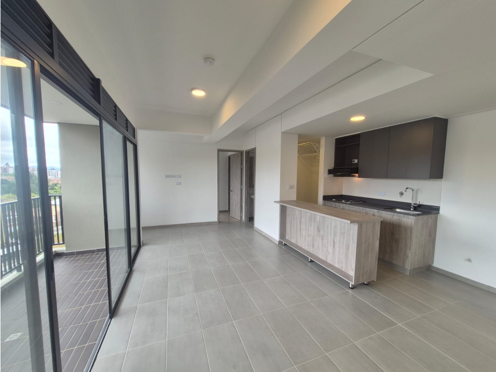Se vende Apartamento en el piso 8 ubicado en la unidad Cámbulo