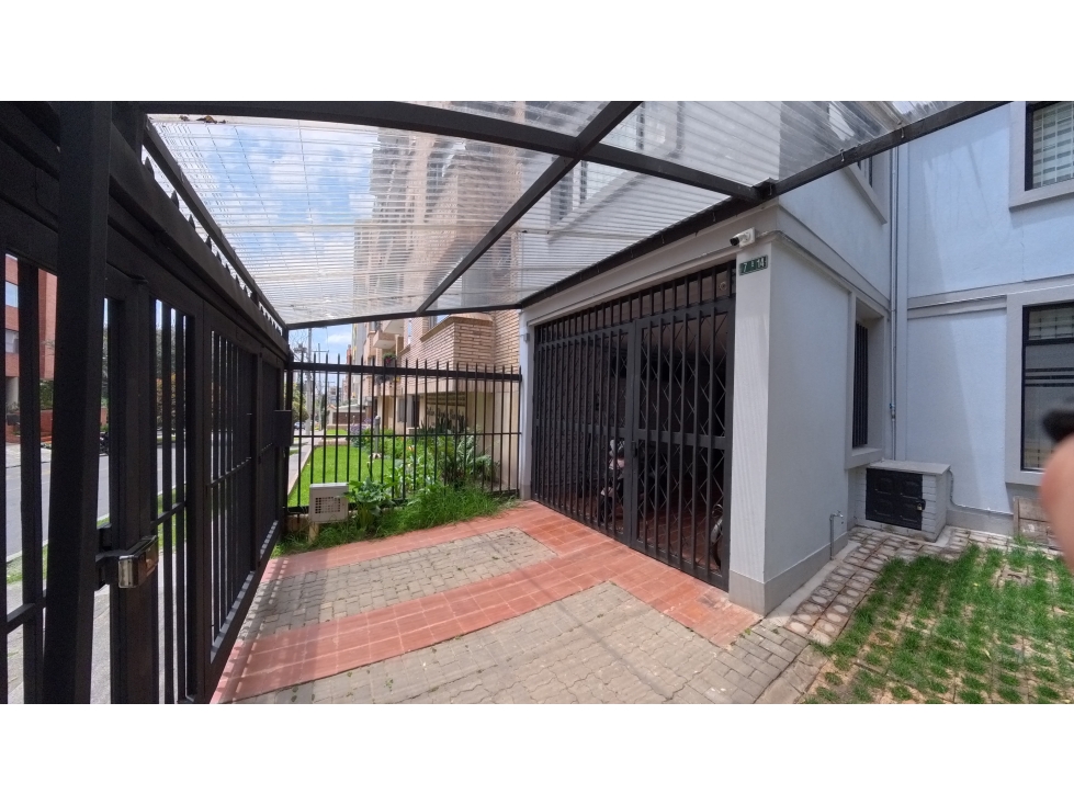 Arriendo HABITACIÓN baño privado, servicios incluidos, Bella Suiza — foto 2