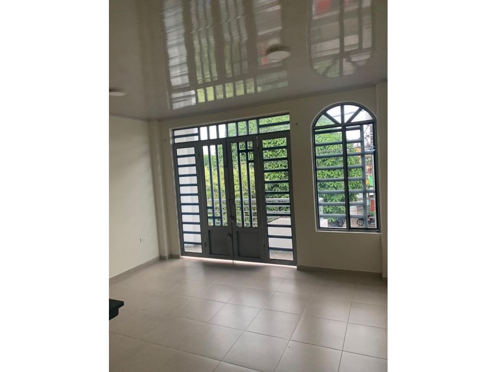 Se vende casa comercial en Granada,Meta - 2