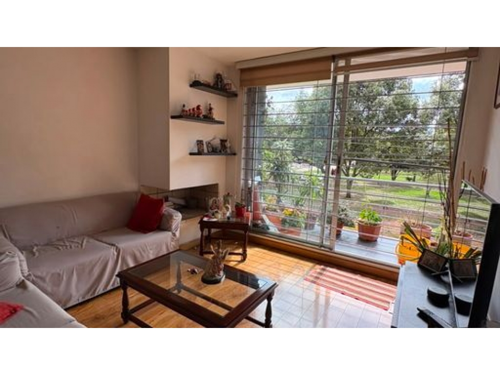 Apartamento en Venta en Edificio Ryalto