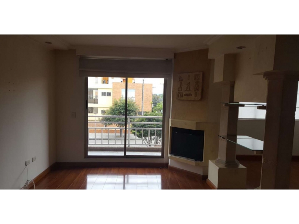 Apartamento Esquinero en Venta en Modelia Real — foto 3