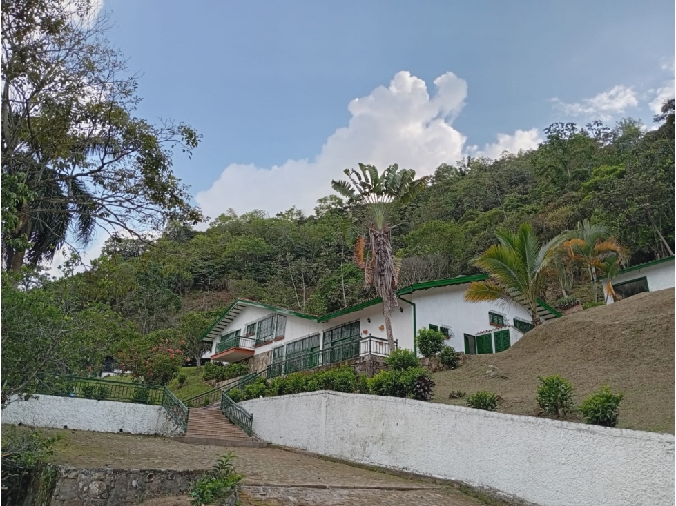 Finca en Venta en Sasaima - 1