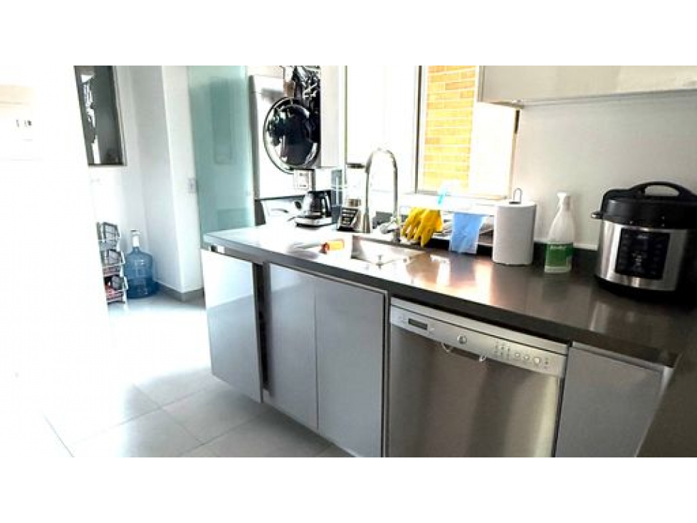 Apartamento en Venta en Conjunto Residencial Bali — foto 2