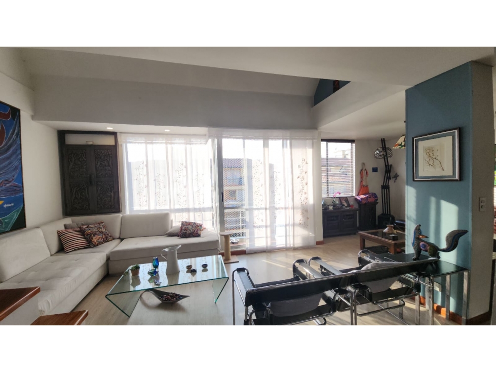 APARTAMENTO DÚPLEX EN VENTA MODELIA LA ESPERANZA