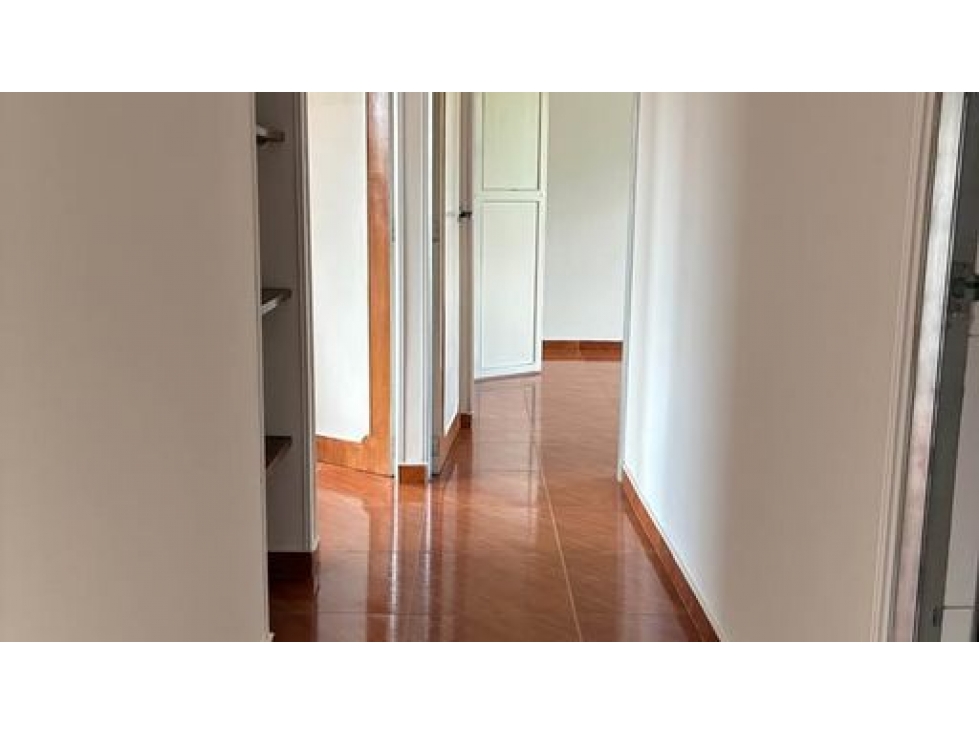 Apartamento en Venta en Conjunto Residencial Valparaiso — foto 6