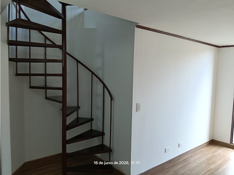 Apartamento Dúplex en Venta en Torrealmenar — foto 5