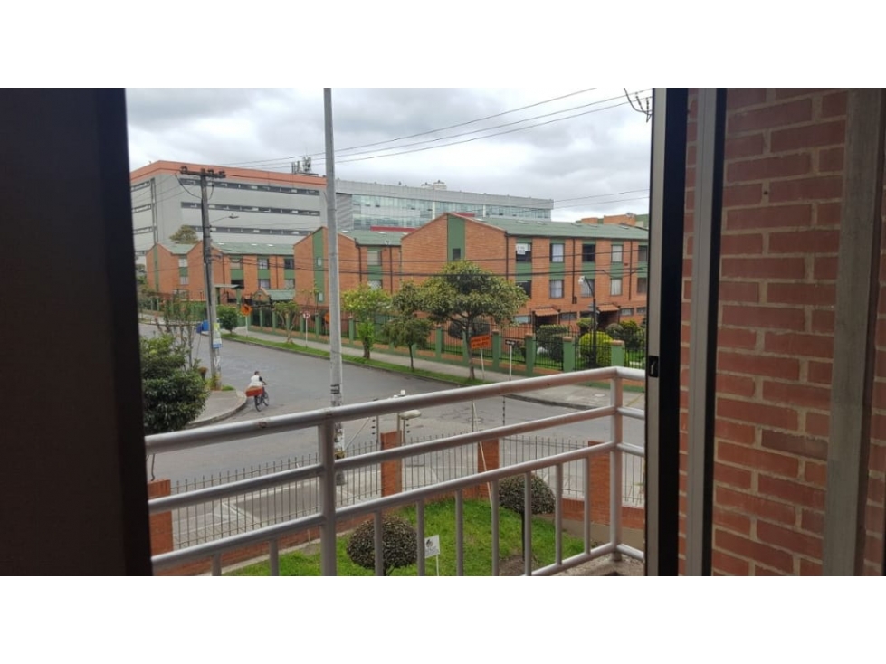 Apartamento Esquinero en Venta en Modelia Real — foto 4