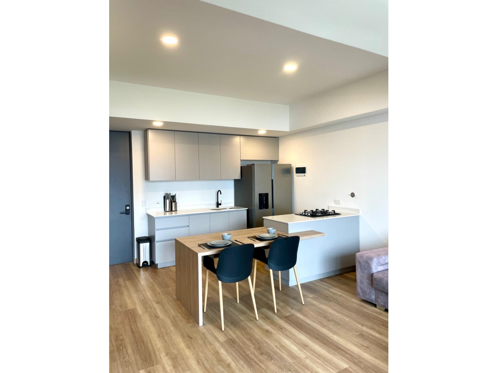 APARTAMENTO EN VENTA, ENVIGADO CERCA A CC MAYORCA. TOTALMENTE AMOBLADO — foto 6