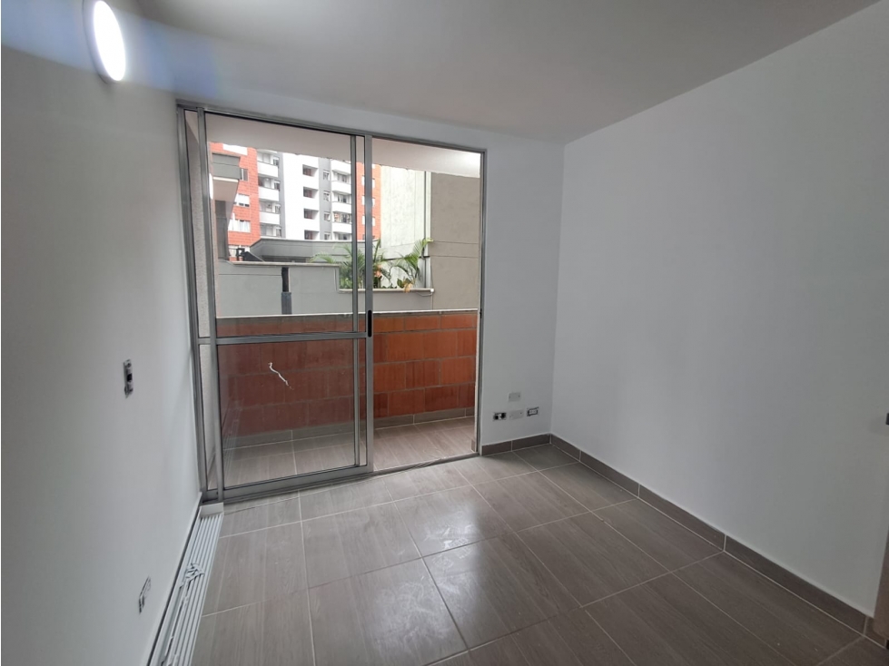 APARTAMENTO CON PRECIO DE OPORTUNIDAD EN BELLO NIQUIA — foto 4