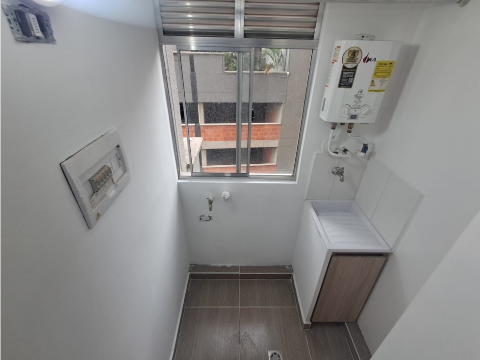 APARTAMENTO CON PRECIO DE OPORTUNIDAD EN BELLO NIQUIA — foto 5